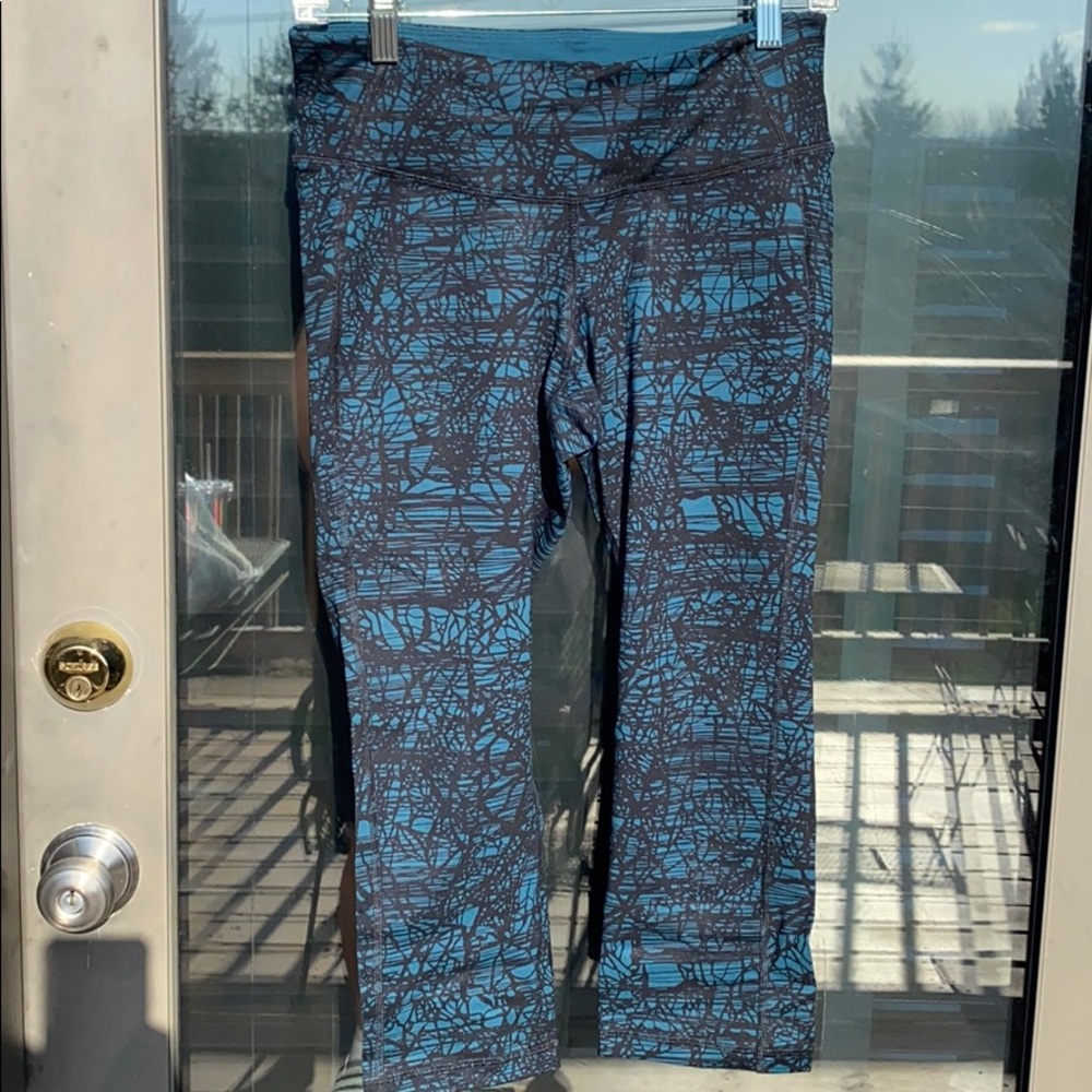 Old Navy Active leggings